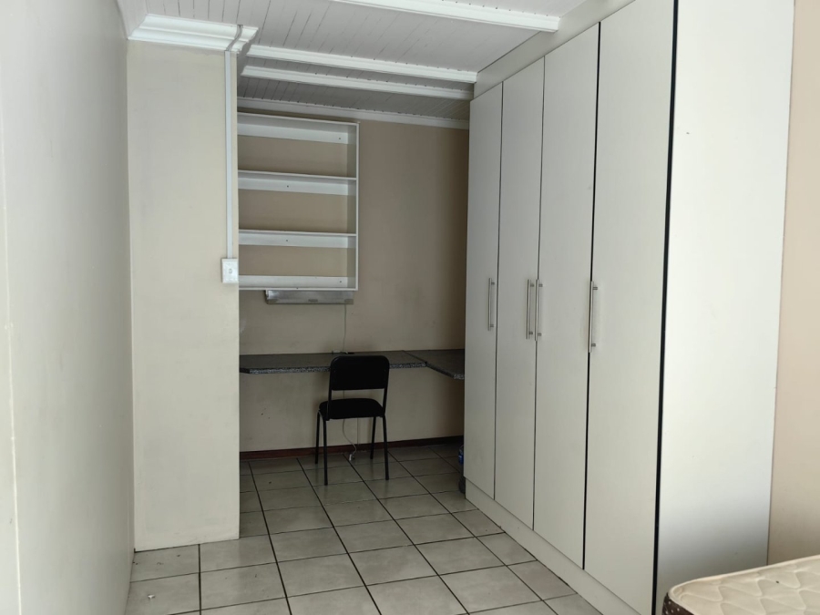 11 Bedroom Property for Sale in Universitas Free State